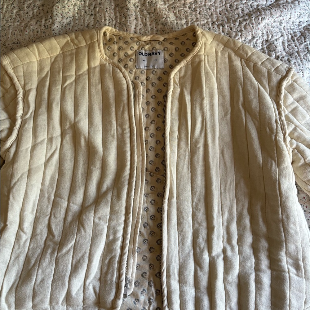 Old Navy Cream Quilted Jacket